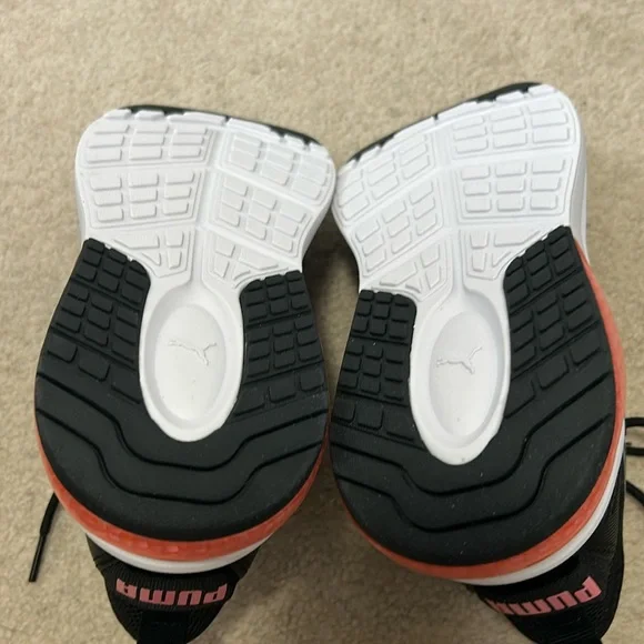 Puma Shoes - Picture 7 of 11